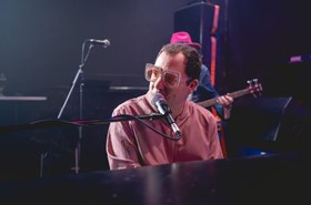 Elton-John-Tribute-61_websize-4-768x512